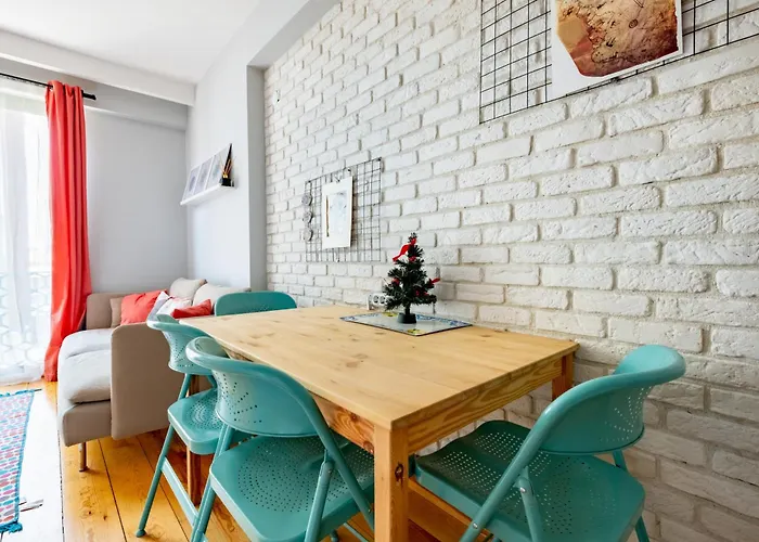 Cosy Triplex Flat דירה *