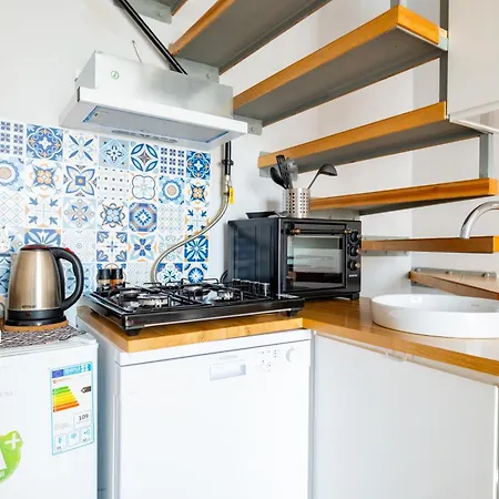 דירה Cosy Triplex Flat *